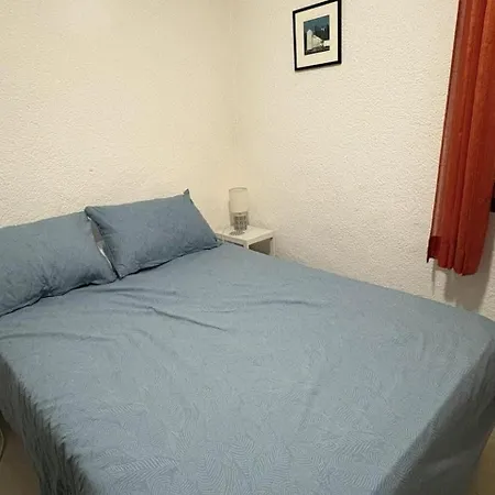 Apartamento 1 Bed-sleeps 2-gardens-pool-10 Min To *